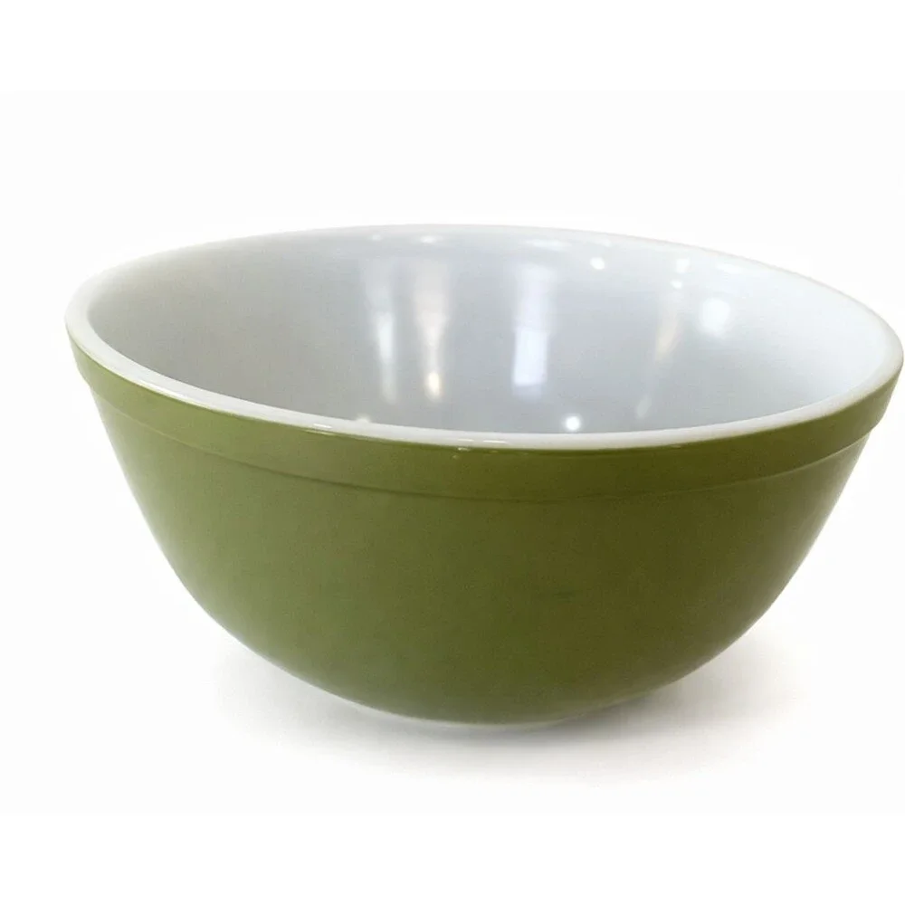 Vintage Pyrex 475‑B Avocado Green Mixing Bowl – 2½ Qt USA 1960s-1970s